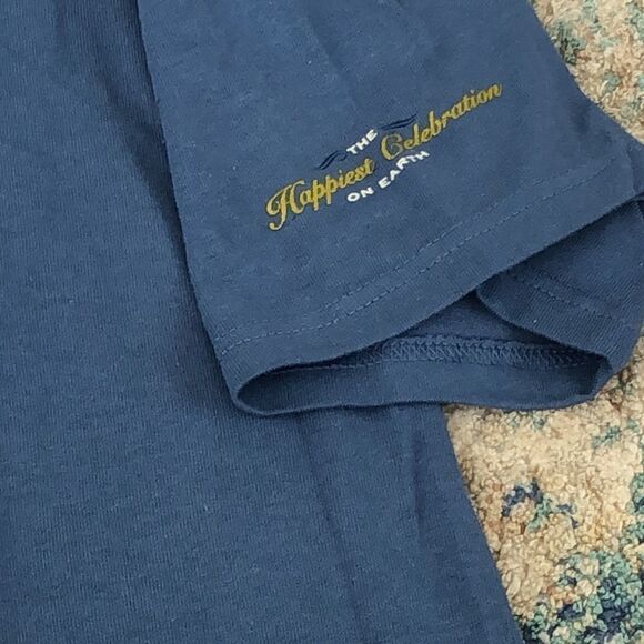 Walt Disney World 50 Years Theme Parks t-shirt - Picture 3 of 4